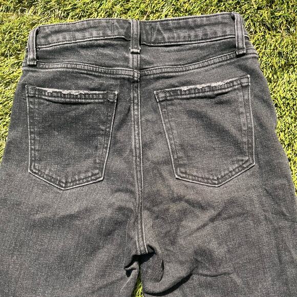 Abercrombie & Fitch Curve Love High Rise Mom Jeans - Picture 9 of 11